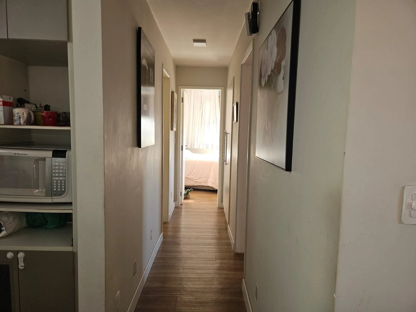 70 m² apartment with a walk-in closet and a home office — photo 27