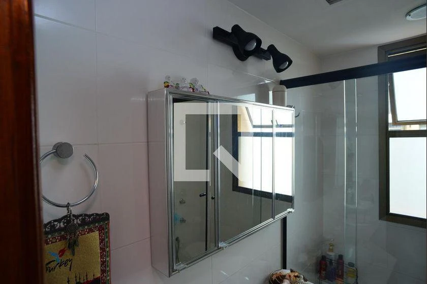 Furnished apartment with balcony and 2 en-suite bedrooms — photo 29