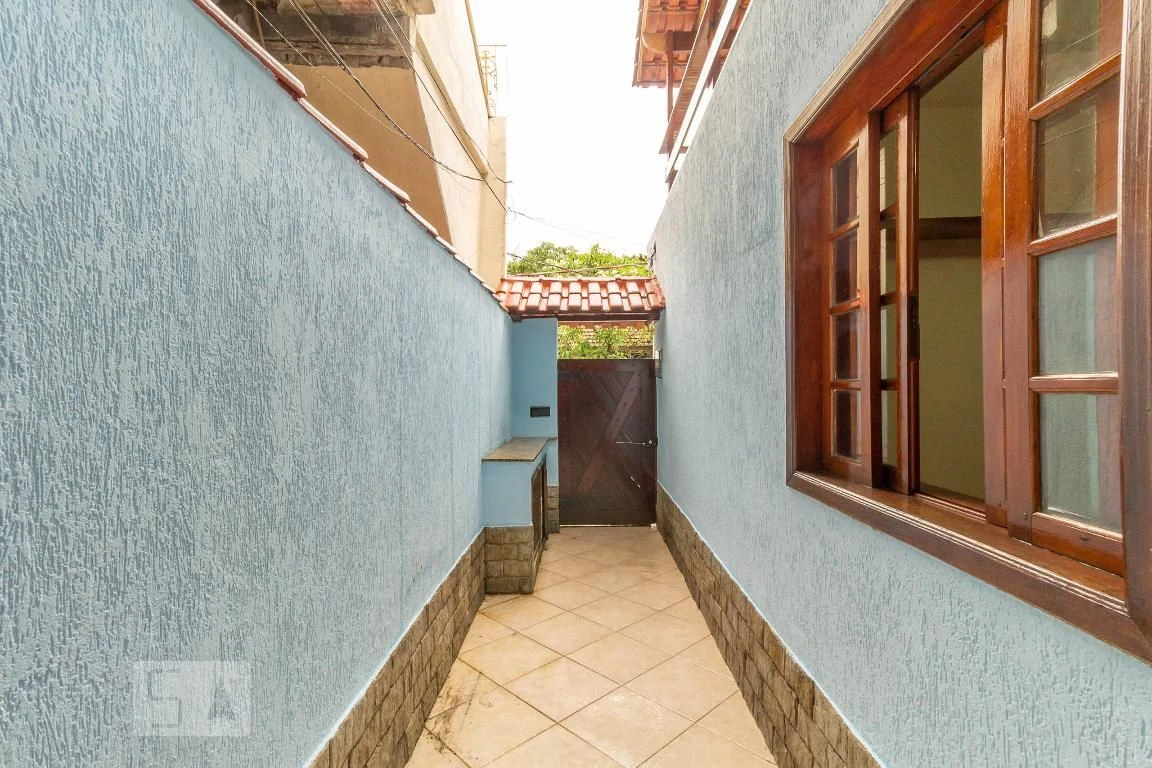 4-bedroom house with a jacuzzi in Rio de Janeiro — photo 73