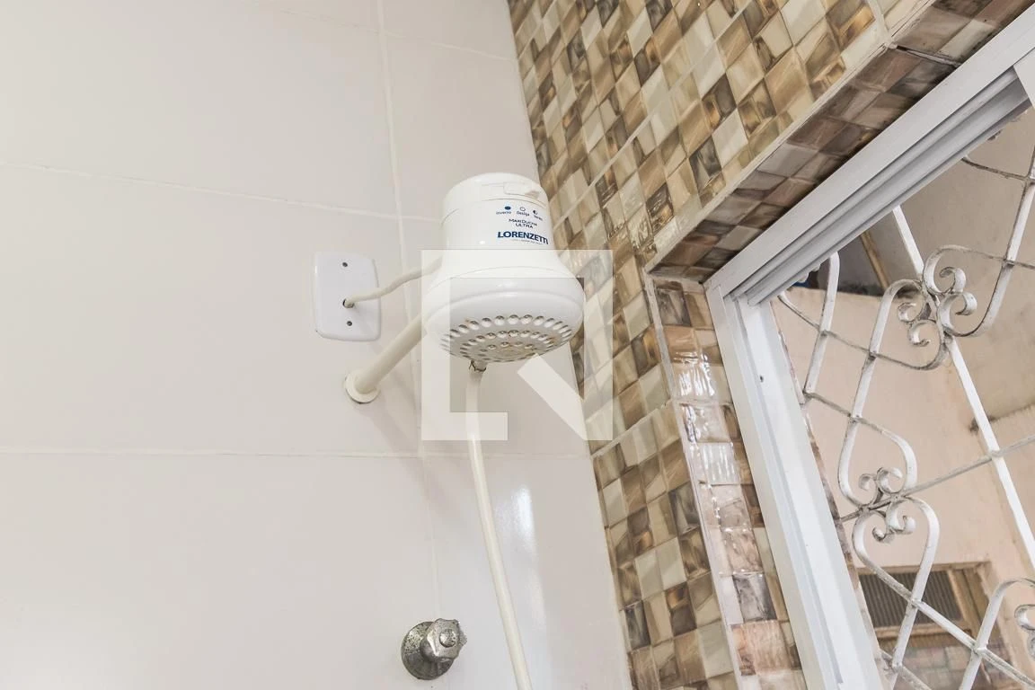 Casa para locação com 3 quartos, 2 banheiros e 1 vaga — photo 46