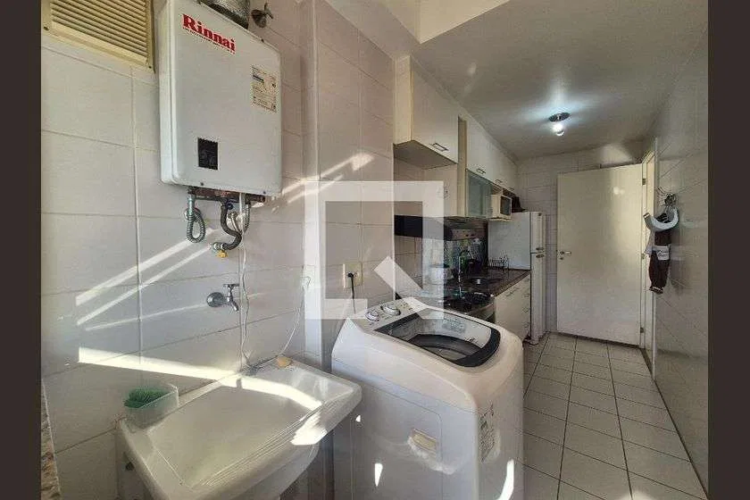 Apartamento mobiliado de 2 quartos com 75 m² e 1 vaga — photo 2