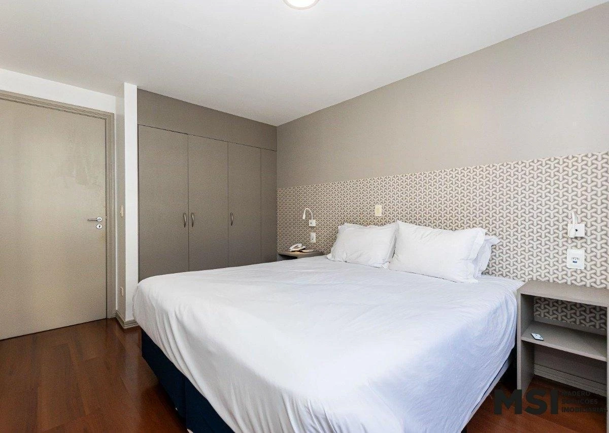 Apartamento mobiliado de 1 quarto com vista para a cidade — photo 3
