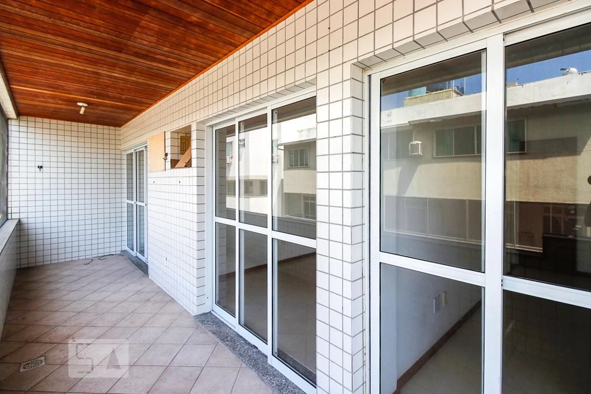 Apartamento sem mobília com 3 quartos e 2 banheiros — photo 6