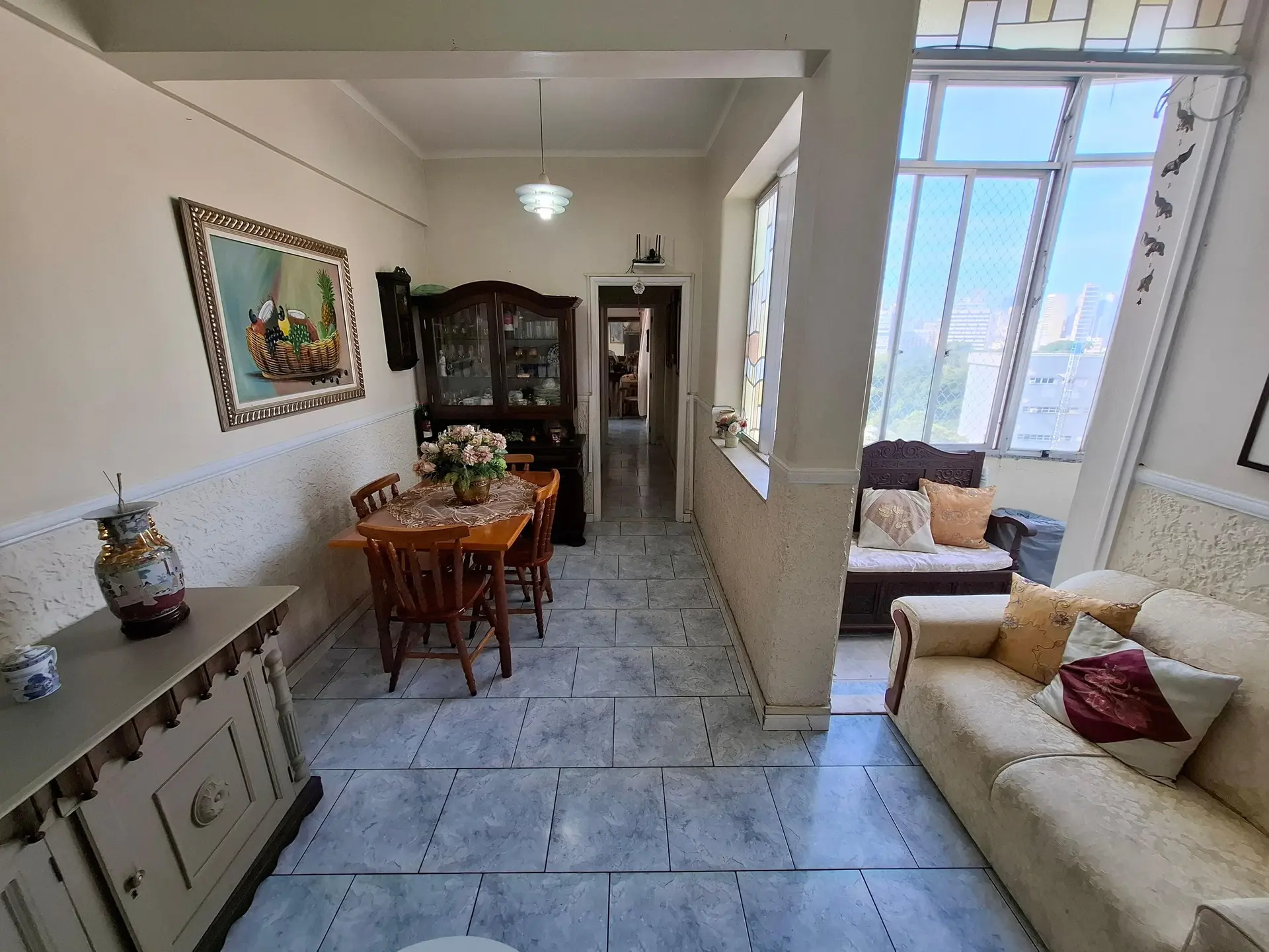 Apartamento amueblado con cocina cerrada de gas