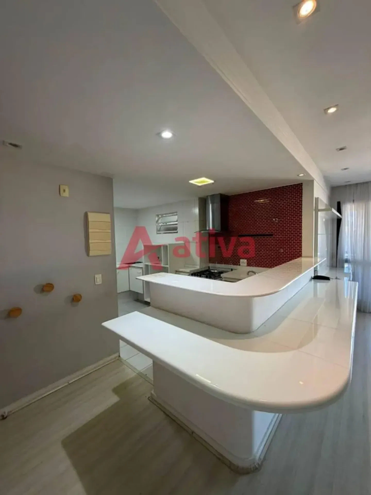 Apartamento de 2 quartos com suíte e 104 m² — photo 36