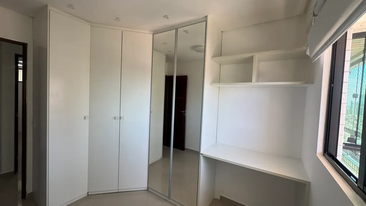 Apartment on the 18th floor with a washing machine — photo 3