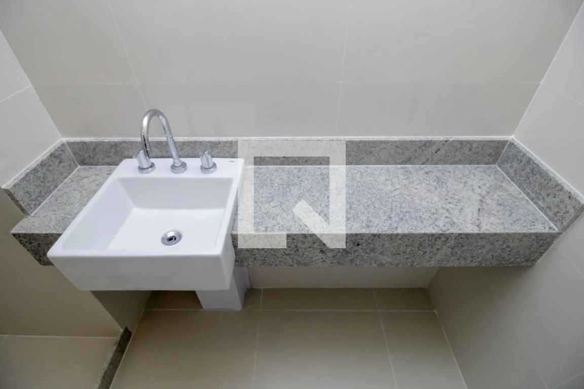 Unfurnished apartment with 2 bedrooms, 1 en-suite — photo 50