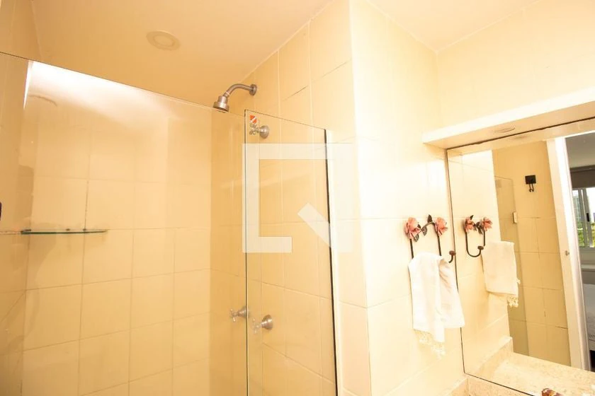 Apartamento de 3 quartos com espaço de home office — photo 26