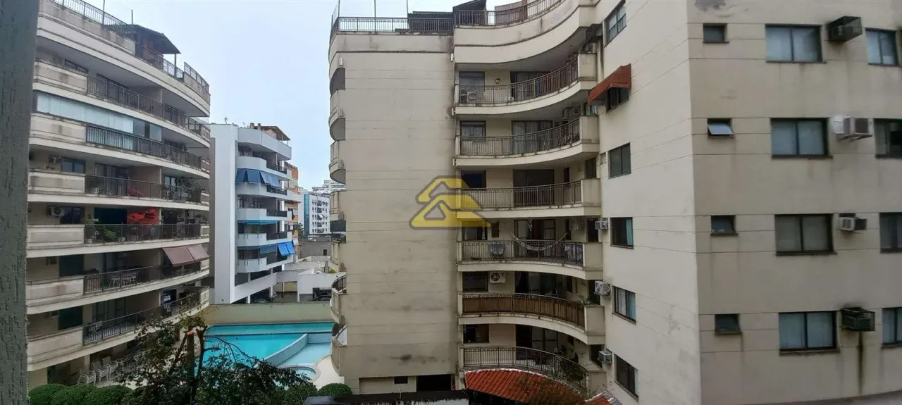 Apartamento de 1 quarto com varanda e box de vidro — photo 12