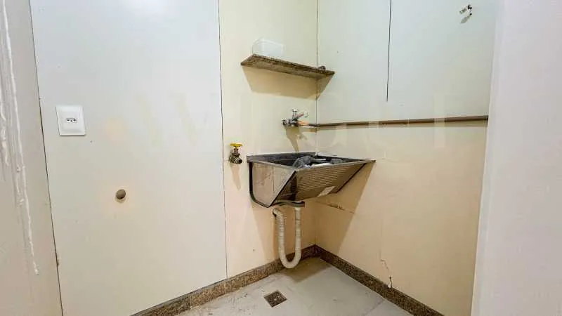 3-bedroom apartment, 1 with its own bathroom, 125 m² — photo 13