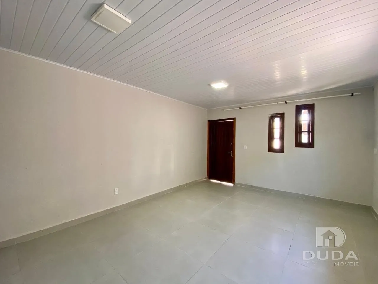House with 2 bedrooms and a private garden