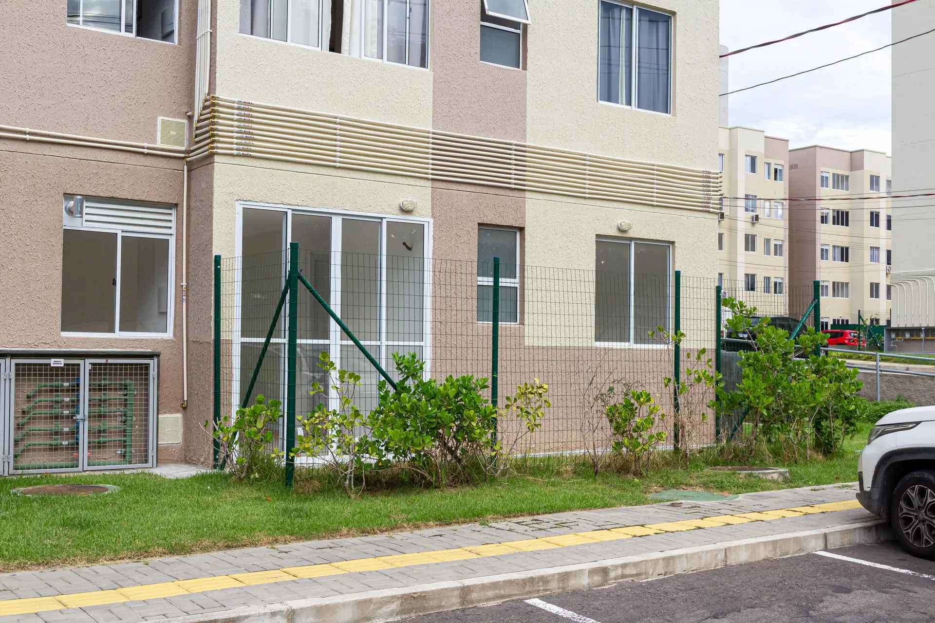 Apartamento de 2 habitaciones con balcón y jardín privado — photo 55