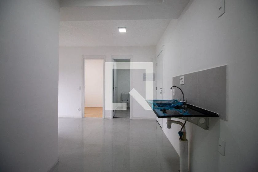 Apartamento de 2 quartos em condomínio com academia — photo 16