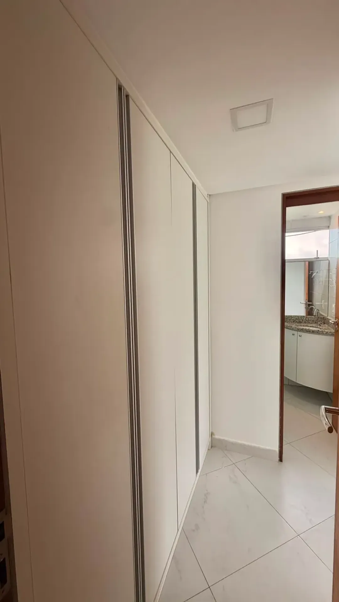 2-bedroom apartment, 1 with its own bathroom, 65 m² — photo 9
