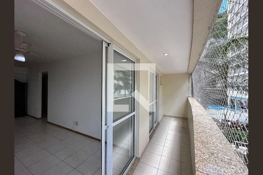 3-bedroom apartment in a building with a gym — photo 19