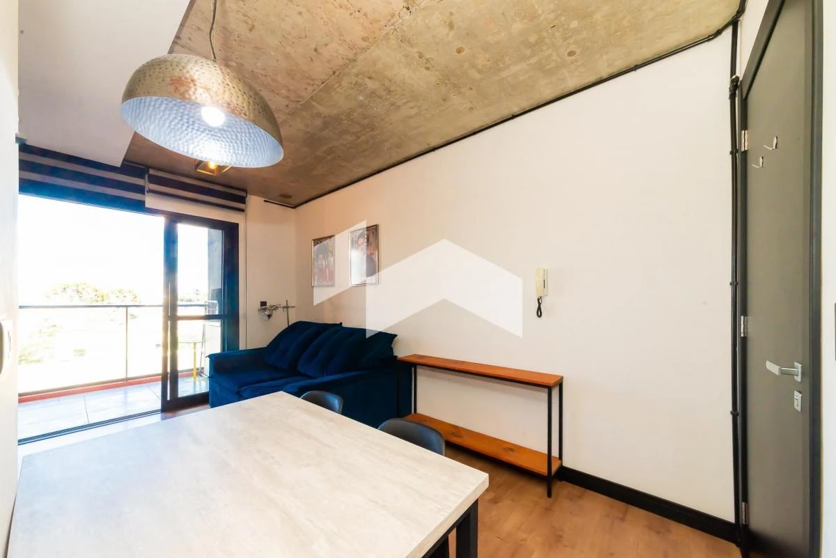 One-bedroom apartment with a washing machine in Curitiba — photo 17
