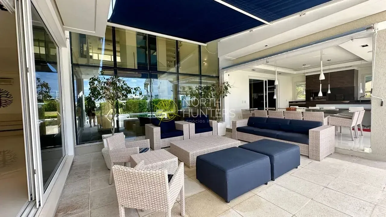Furnished house with 9 bedrooms and a gas open kitchen — photo 51