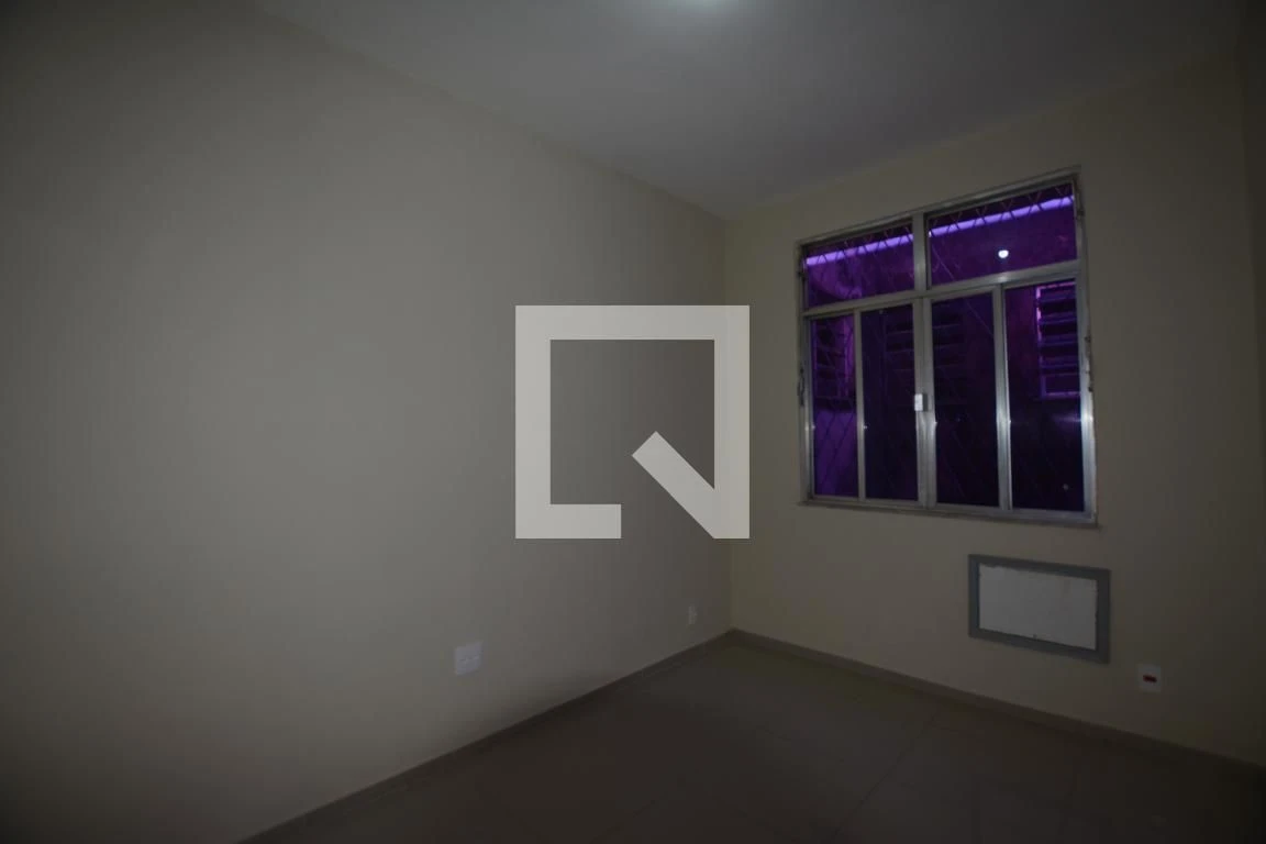 Apartamento com 2 quartos, 1 banheiro e 1 vaga — photo 32