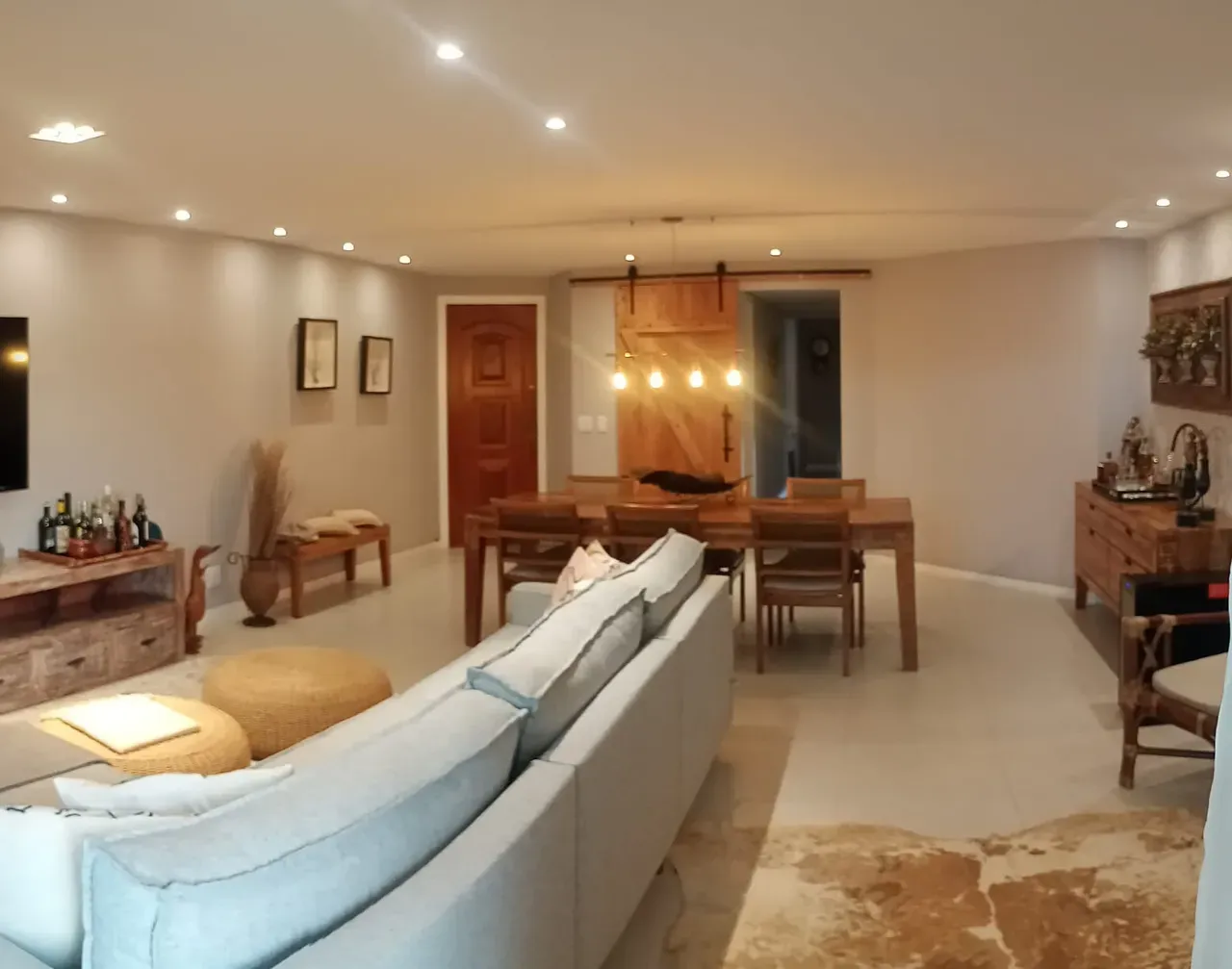 Furnished apartment with 3 bedrooms and 4 bathrooms — photo 29