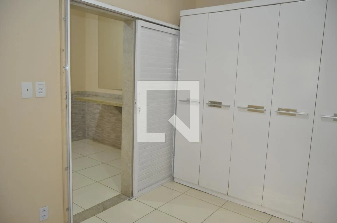 Garden in a one-bedroom house, 60 m² — photo 18