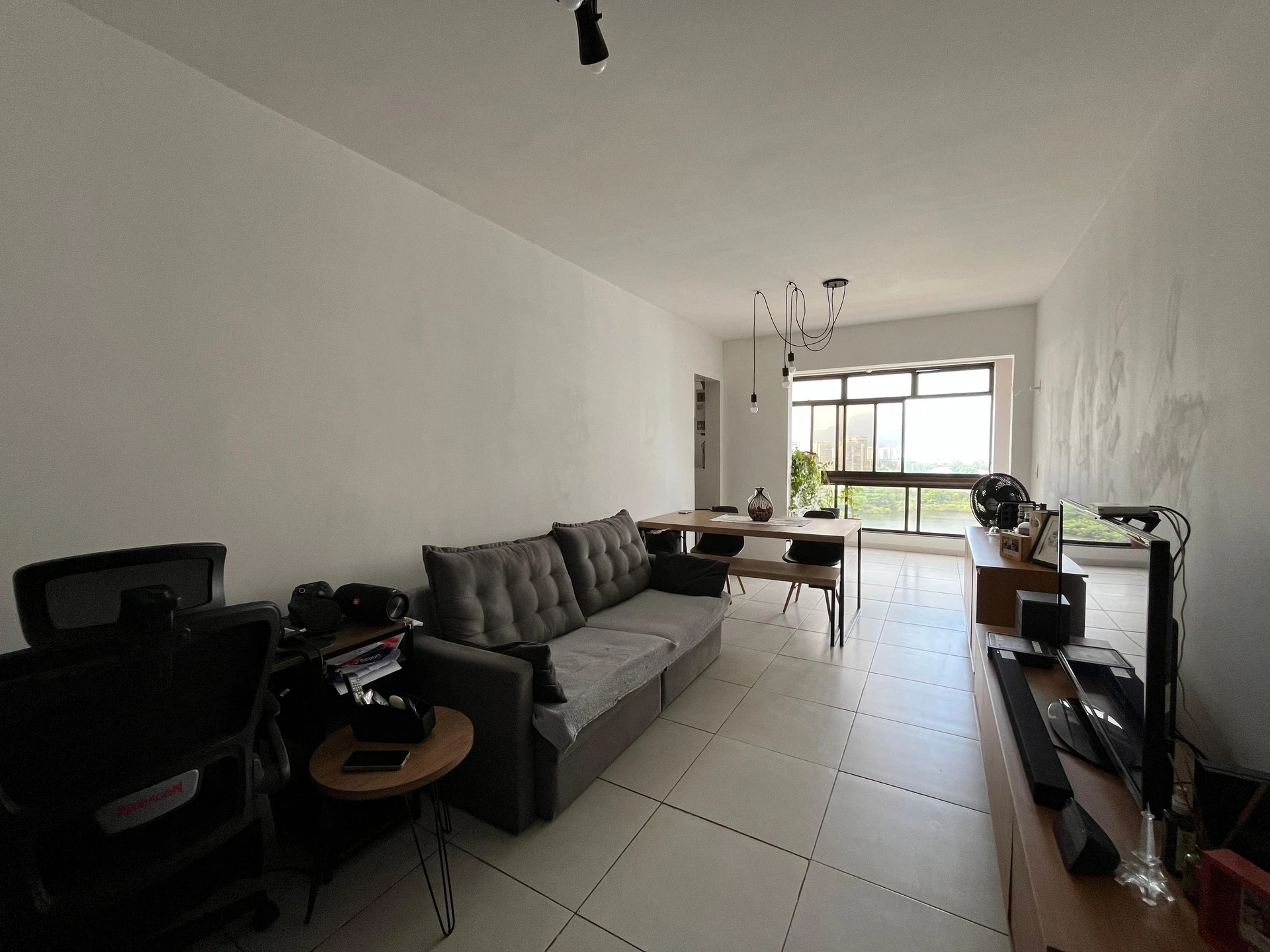 One-bedroom apartment in a building with a sauna