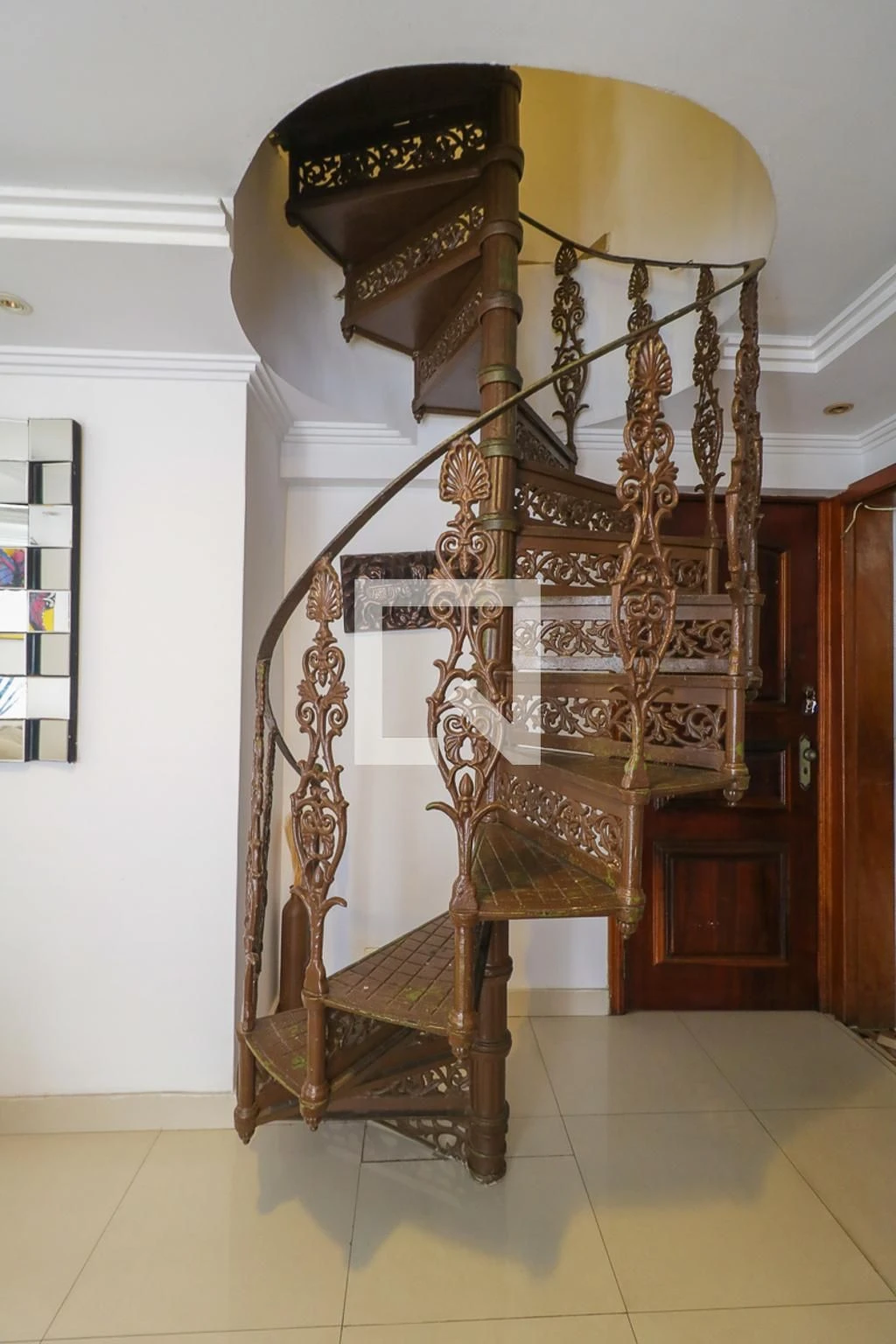 Furnished apartment with 3 bedrooms and balcony BBQ — photo 49