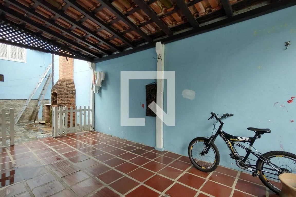 Furnished house with 3 bedrooms, private garden and 2 spots — photo 11