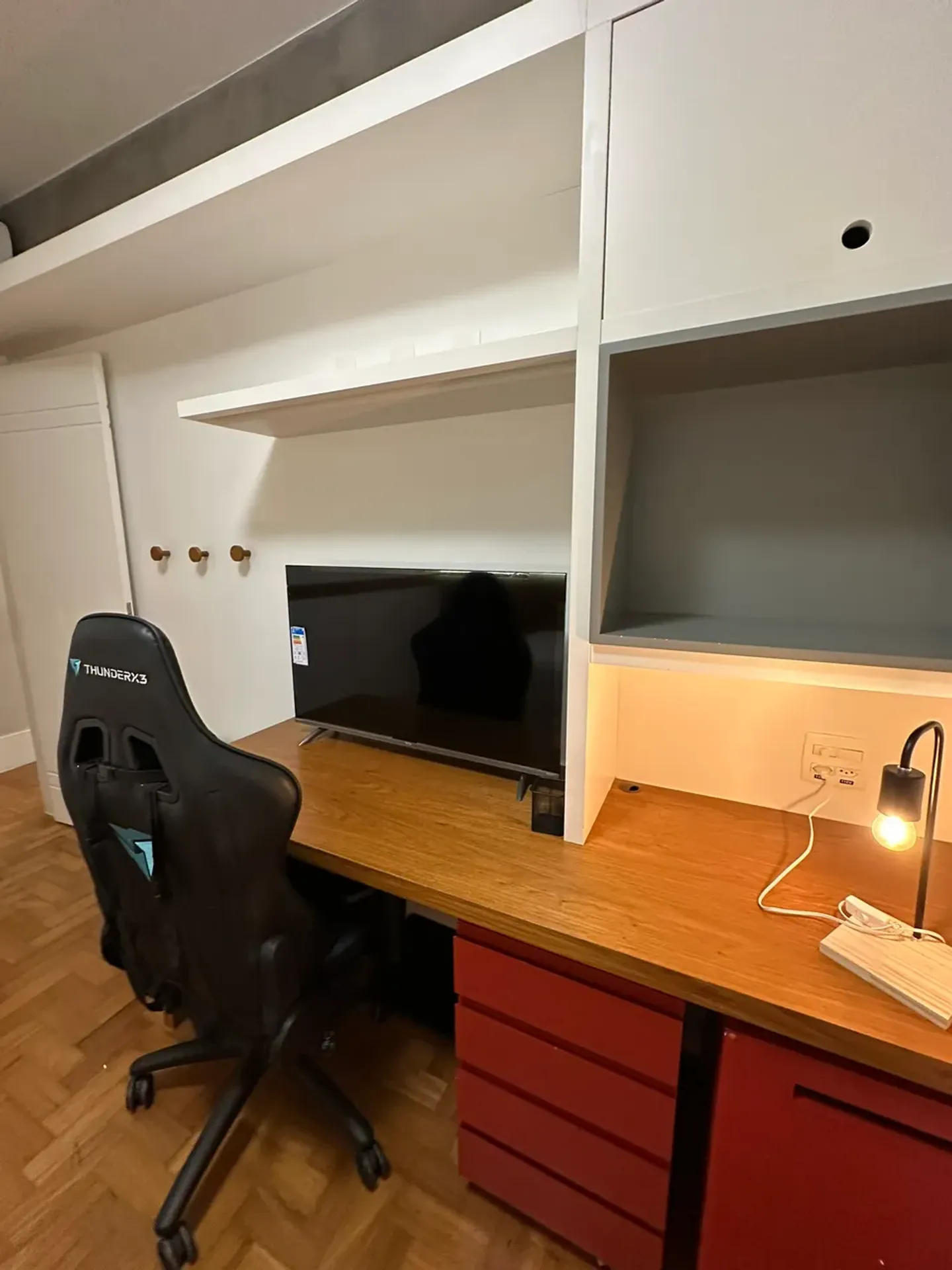 Furnished apartment with 3 bedrooms and 3 bathrooms — photo 34