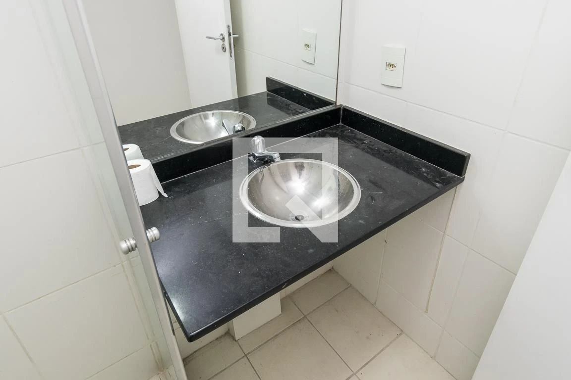 2-bedroom apartment in a building with a sauna — photo 20