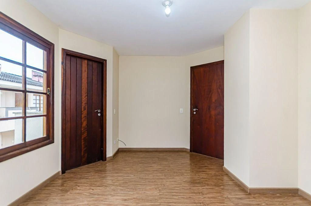 3 quartos e banheira: casa de 189 m² — photo 43