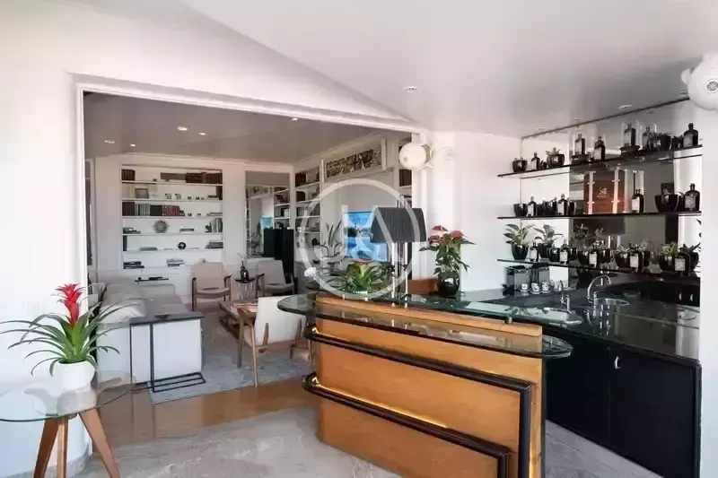 Rental apartment 4 bedrooms 587 m² with 4 parking spots — photo 21