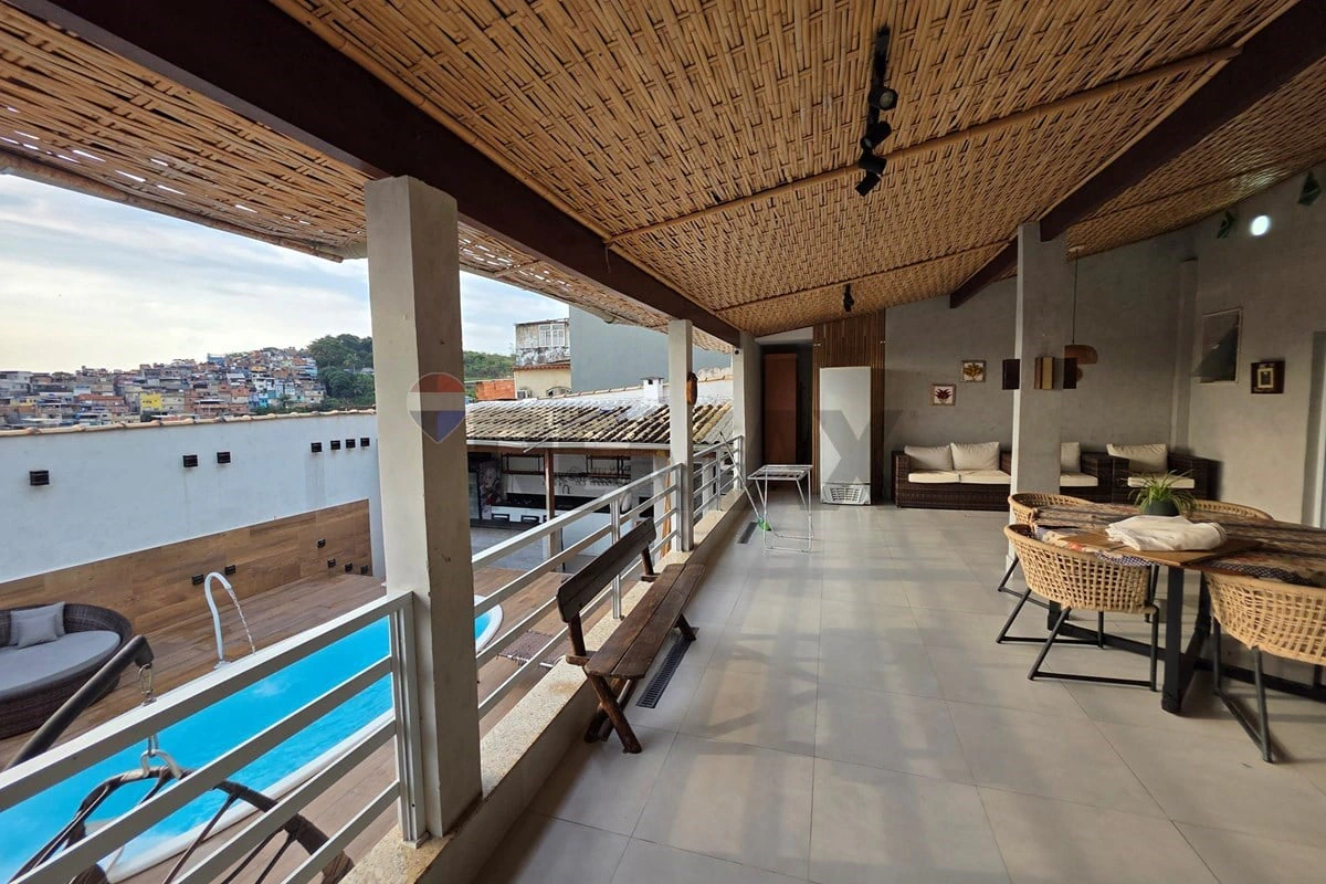 Casa mobiliada, 139 m², com piscina privativa