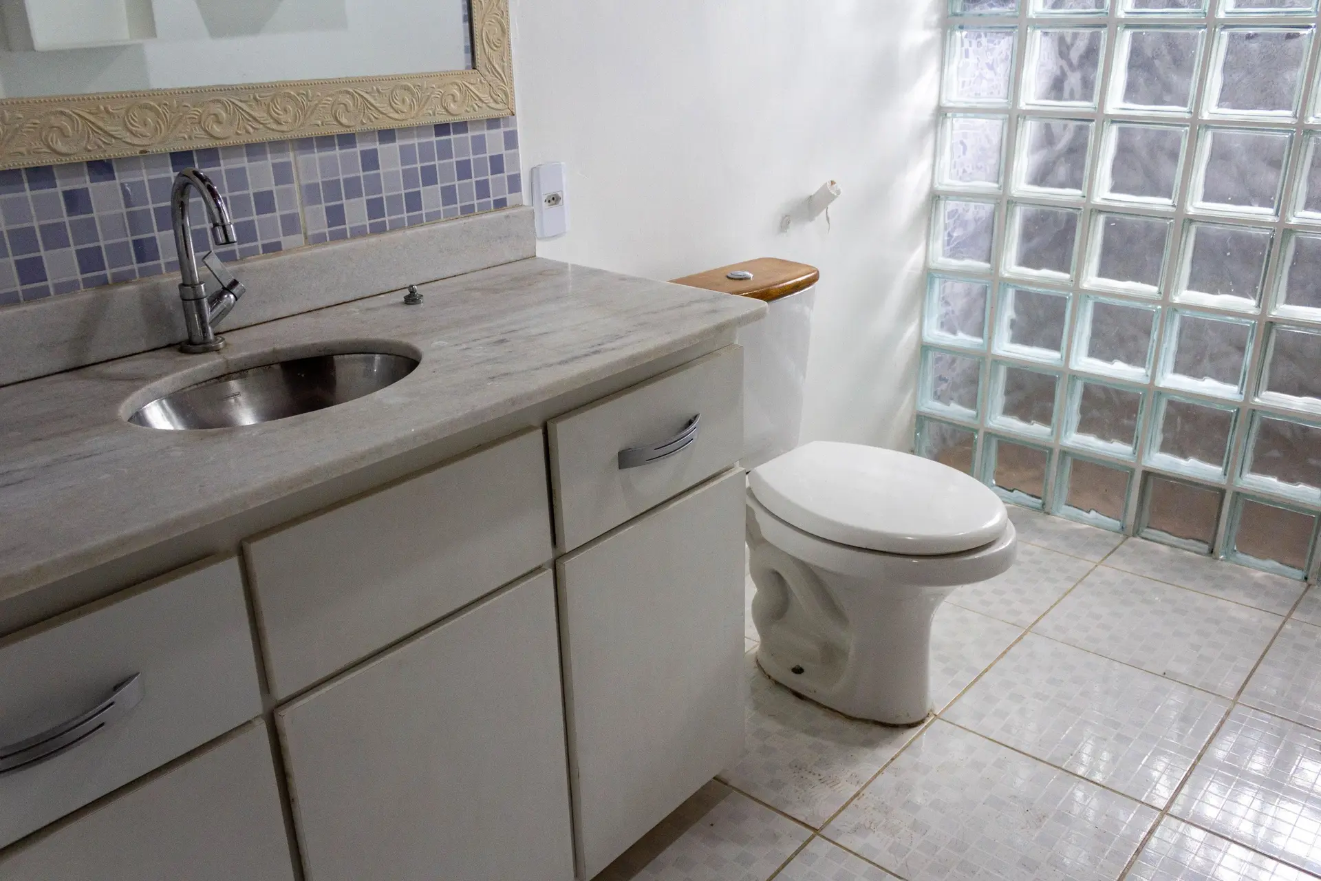 Casa de 3 dormitorios con bañera — photo 11