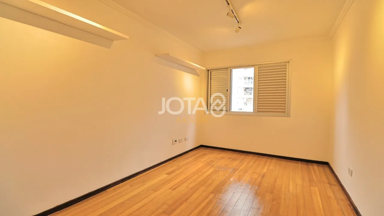 3-bedroom apartment with suite and 1 parking spot, 132 m² — photo 6