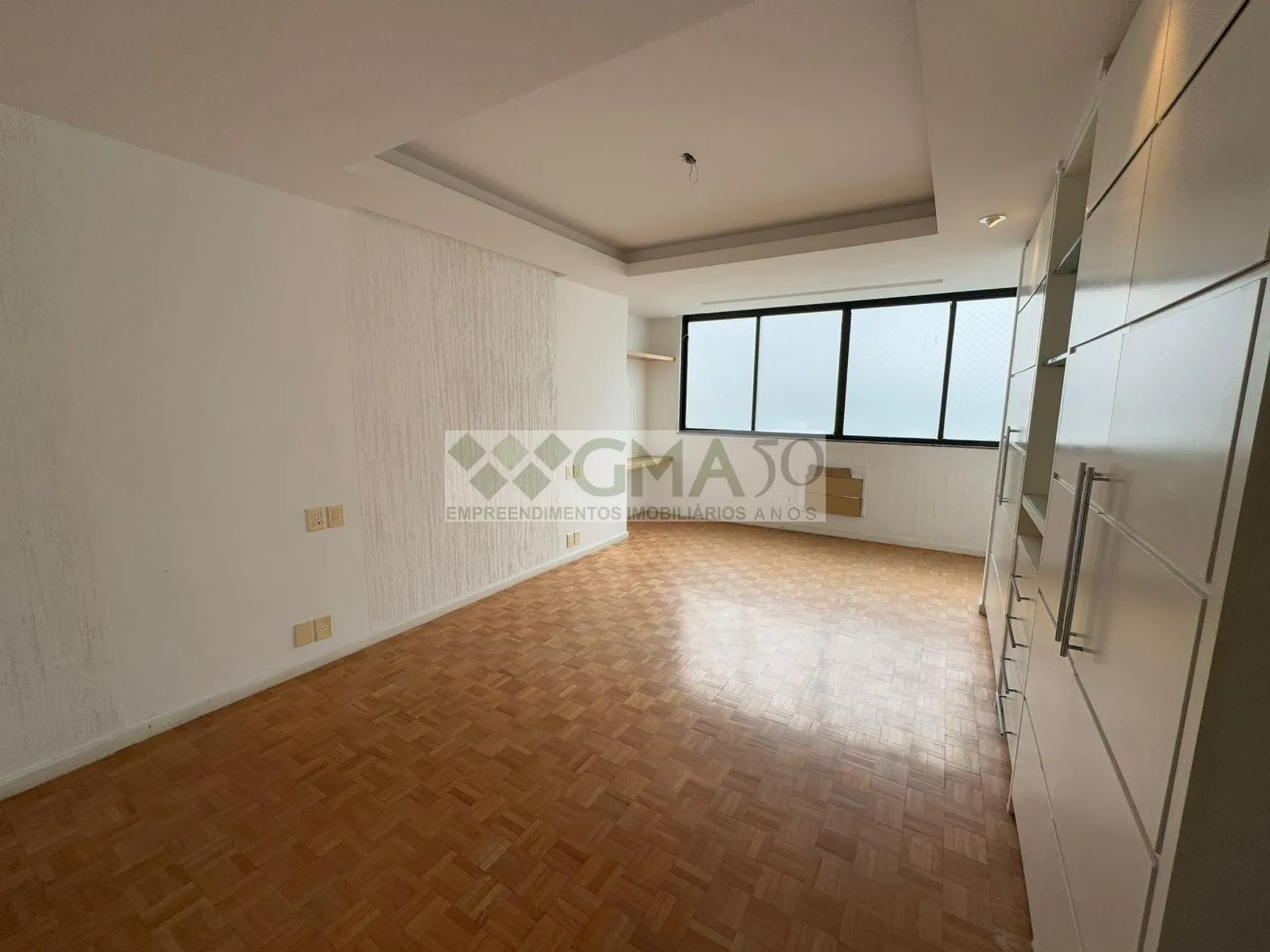 Apartamento com 4 quartos e 4 banheiros, com varanda — photo 12