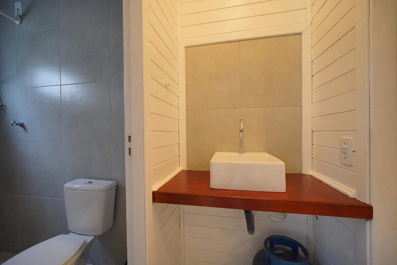One-bedroom, 24 m² house in Florianópolis — photo 6