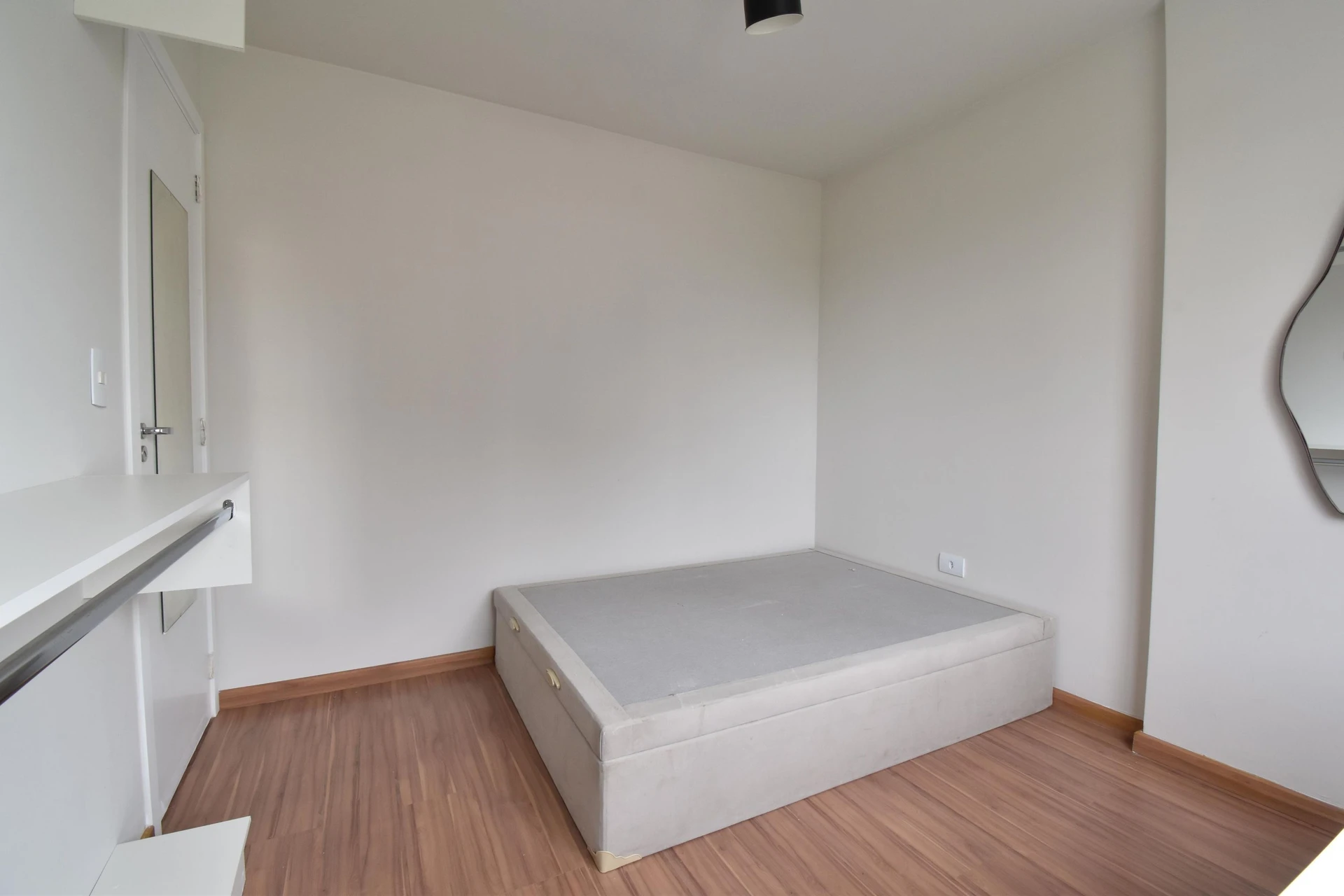 Apartamento mobiliado de 1 quarto com varanda envidraçada — photo 16