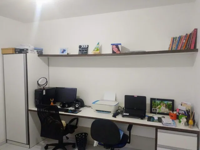 2-bedroom apartment with a home office — photo 6