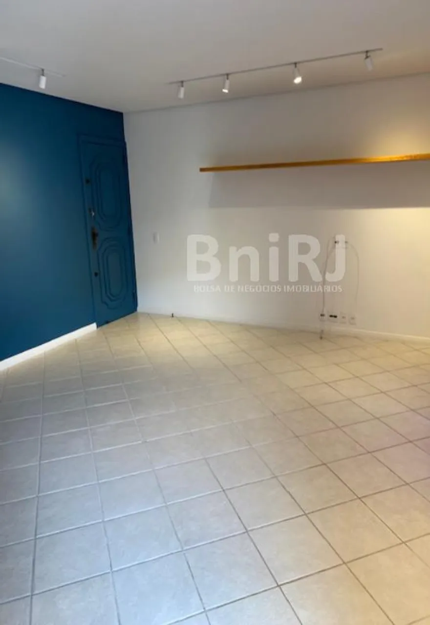 4-bedroom unfurnished apartment with 1 bath and balcony — photo 18
