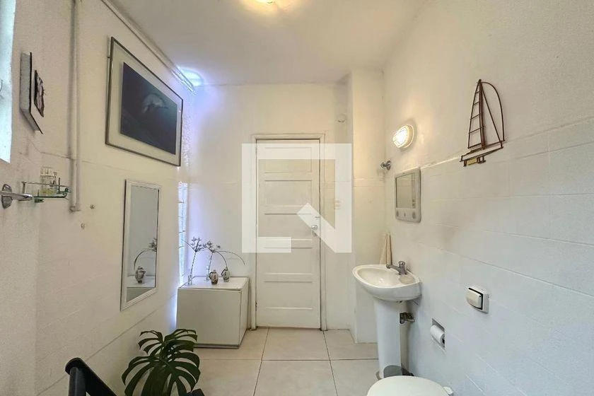 Рабочее место и 2 спальни: квартира 75 м² — photo 28