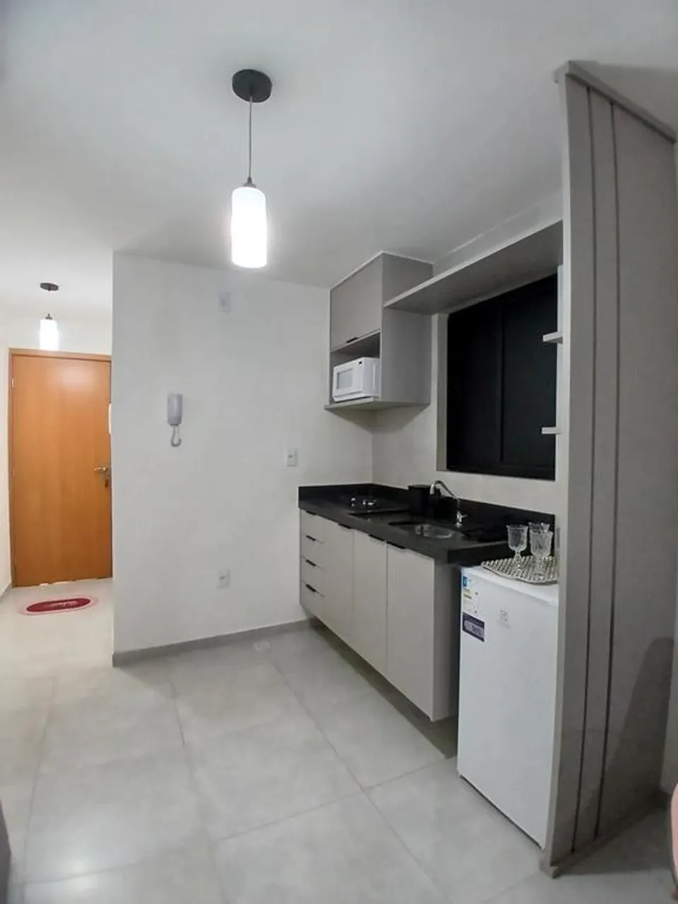 Furnished apartment, 22 m², with a home office — photo 3