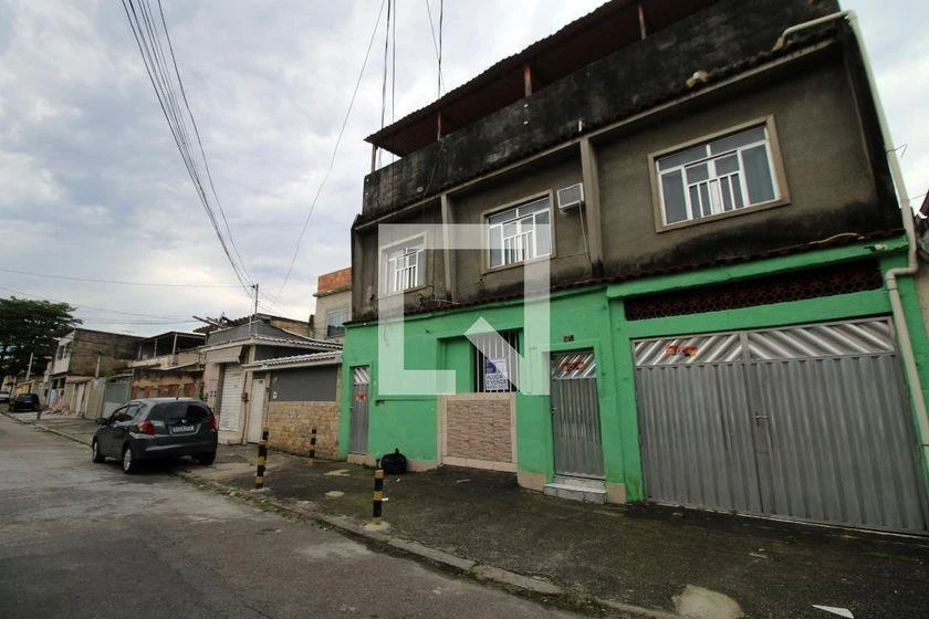 Rental house with 3 bedrooms and a balcony — photo 42