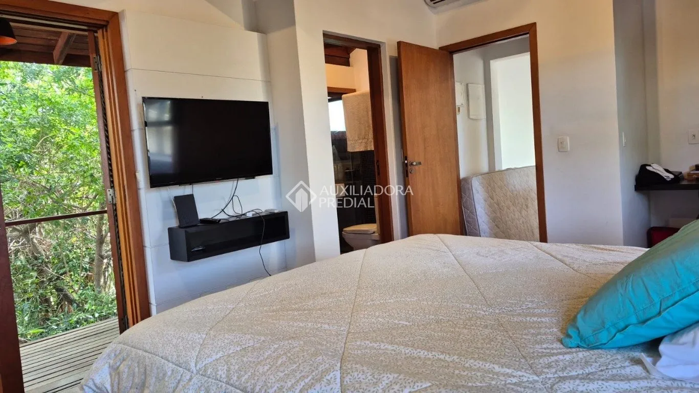 Меблированный дом 410 м² с 3 спальнями с ванной — photo 6