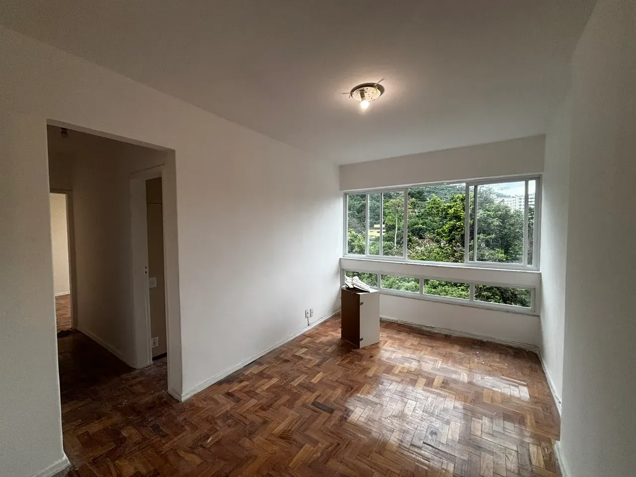 Mountain view in a 2-bedroom apartment, 60 m² — photo 15
