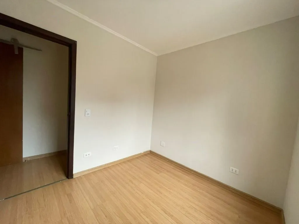 3-bedroom apartment, 1 with its own bathroom, 90 m² — photo 24