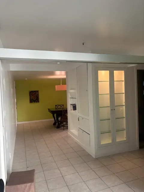 1-bedroom apartment with enclosed balcony in 60 m² — photo 32