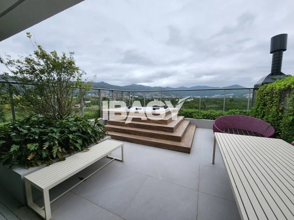 Furnished apartment, 116 m², with a grill on the balcony — photo 38