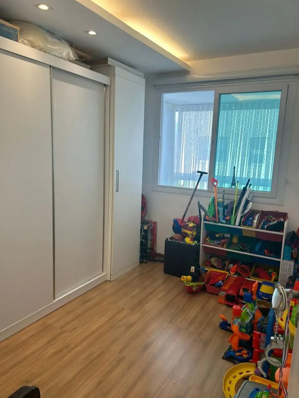 Furnished apartment with 3 bedrooms and 3 bathrooms — photo 11