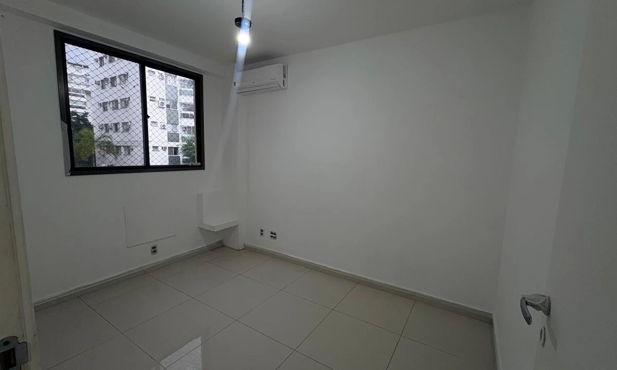 3-bedroom apartment, 1 with its own bathroom, 85 m² — photo 13