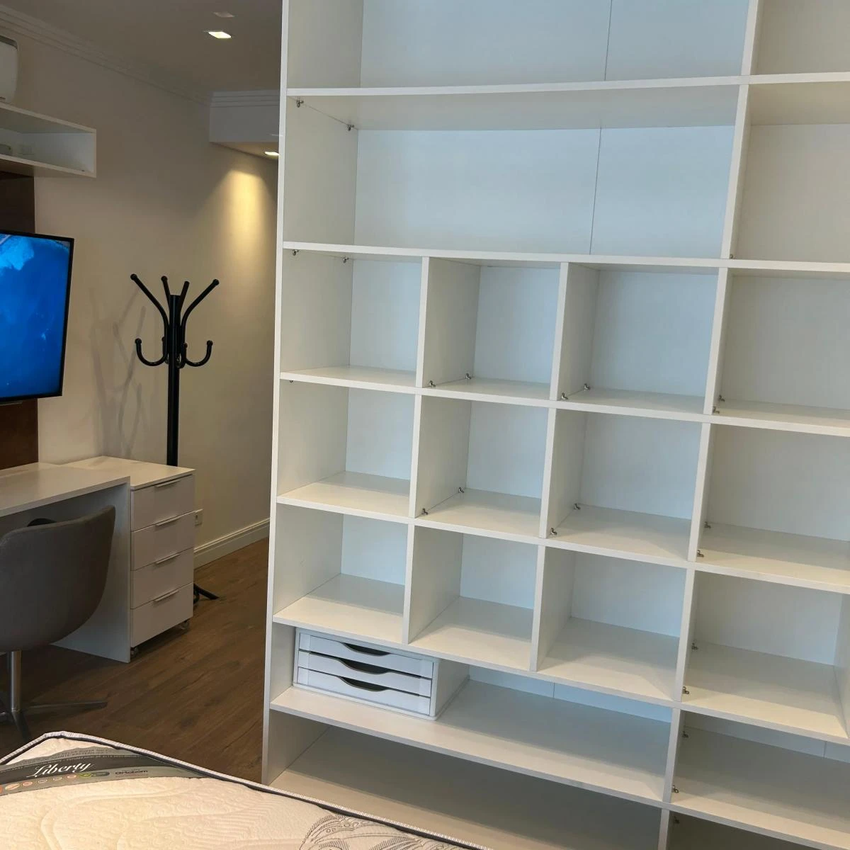 Квартира 31 м² з панорамними вікнами та заскленим балконом — photo 11